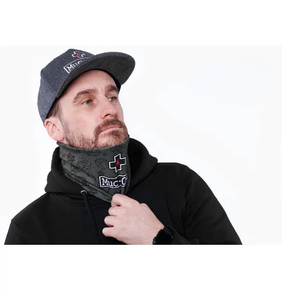 Muc-Off Lightweight Neck Gaiter 1