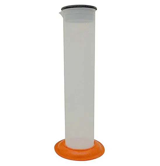 X-Tech Deluxe Oil Measuring Jug 1