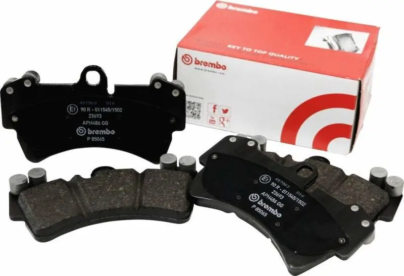 Brembo Front Ceramic Brake Pads – Nao Formula, Oe Equivalent For Acura Rsx (2002–2006), Honda Civic (2006–2011), And S2000 (2000–2009) 1