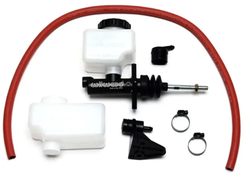 Wilwood Short-Stroke Remote Master Cylinder Kit – 3/4-Inch Bore With 3/8"-24 Banjo Outlet 1
