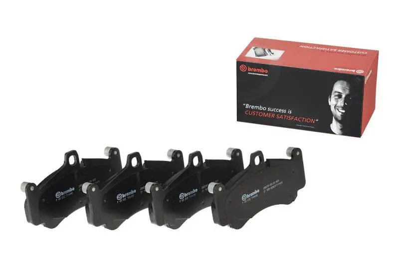 Brembo Premium Ceramic Front Brake Pads For 1995–2004 Toyota Tacoma (Nao Oe Equivalent) 1