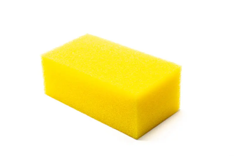 Radium Engineering Fuel Cell Foam Block – 12.5" × 7.0" × 4.7" 1